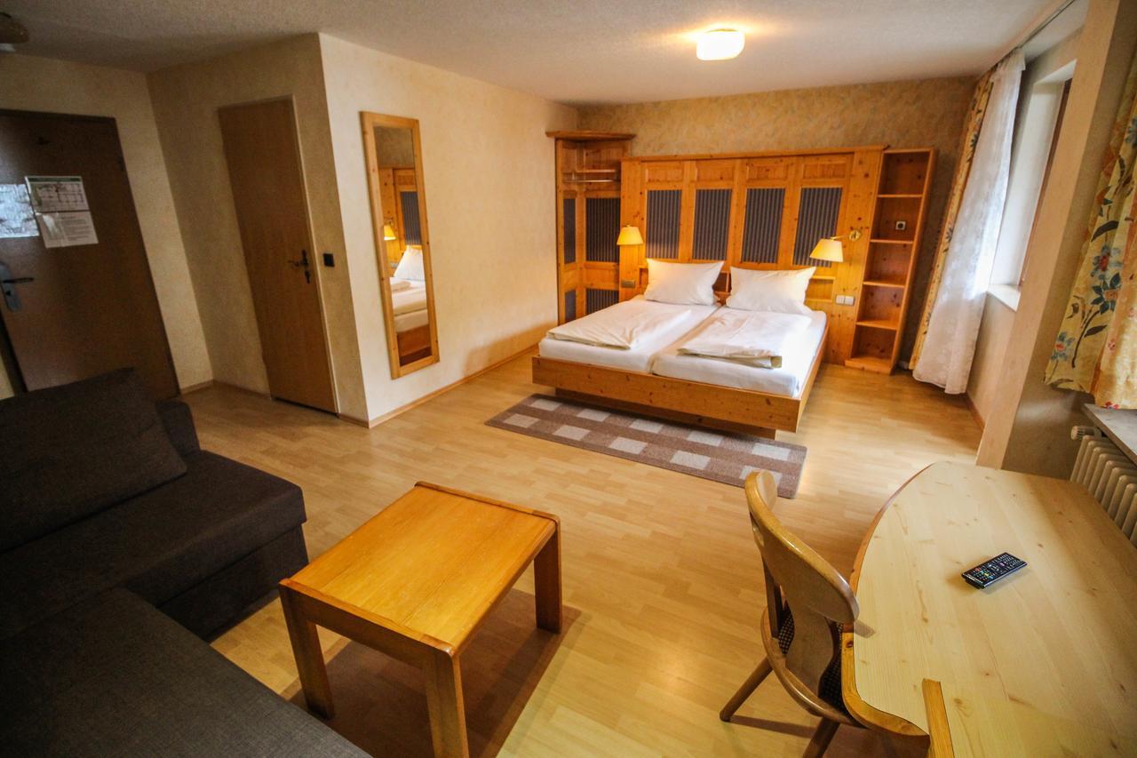Bogensporthotel "Bad" Eisenbach  Luaran gambar